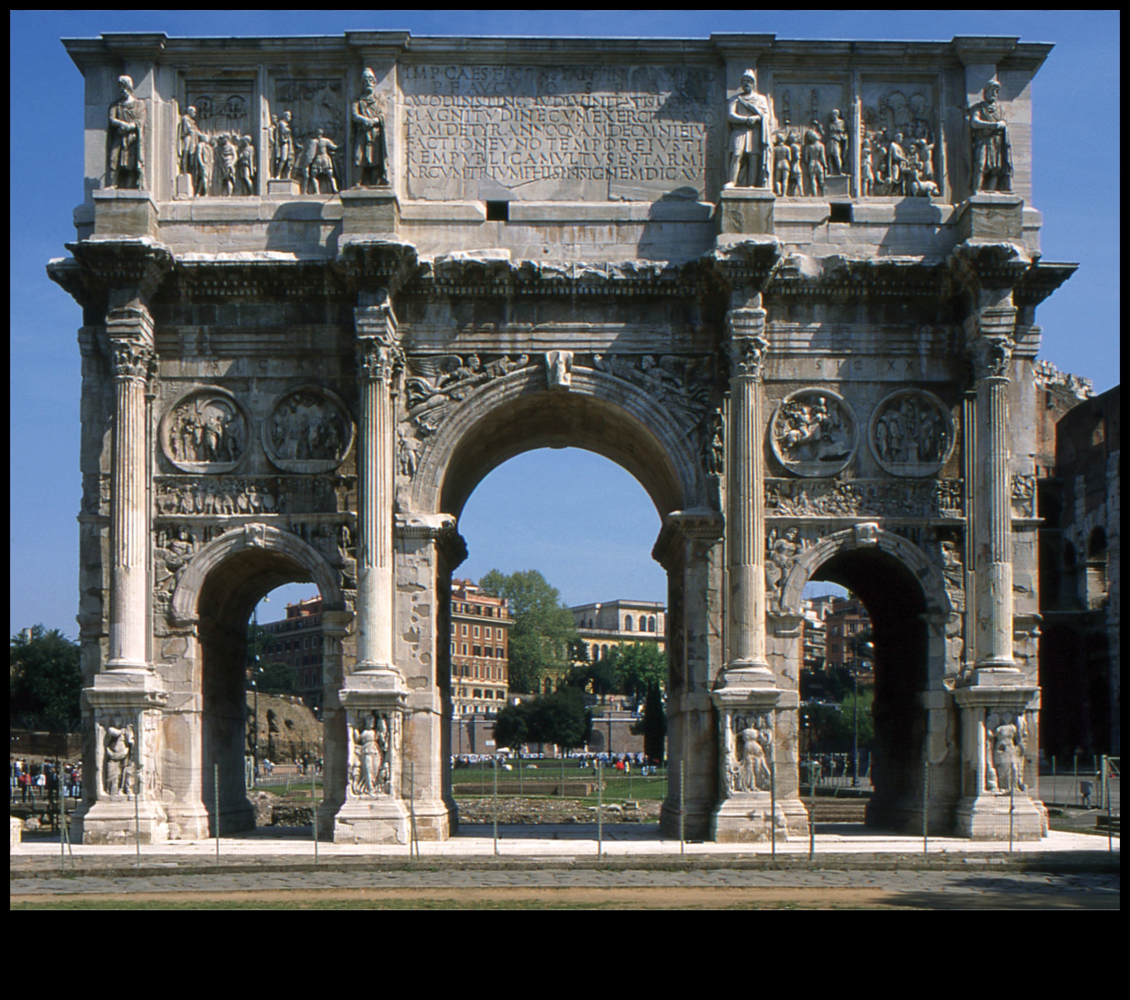 Arcurile de triumf: structuri monumentale în arta romană